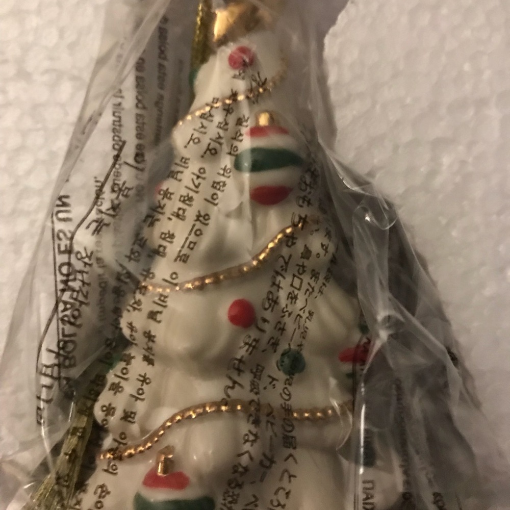 Lenox ornament - Christmas tree collectible